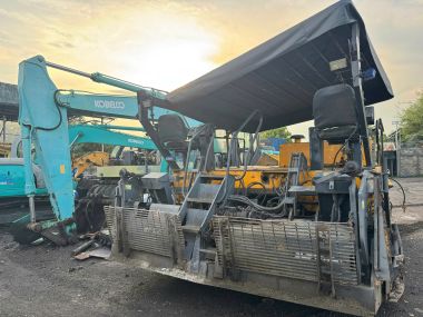 Máy rải Blaw-Knox PF5510, bánh sắt, Nước SX: USA, bàn là 6m.